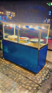 فترينة حديد ترهم حلويات فلافل لبلبي ستخدام تلث ايم لعرض مترين وربع الس...