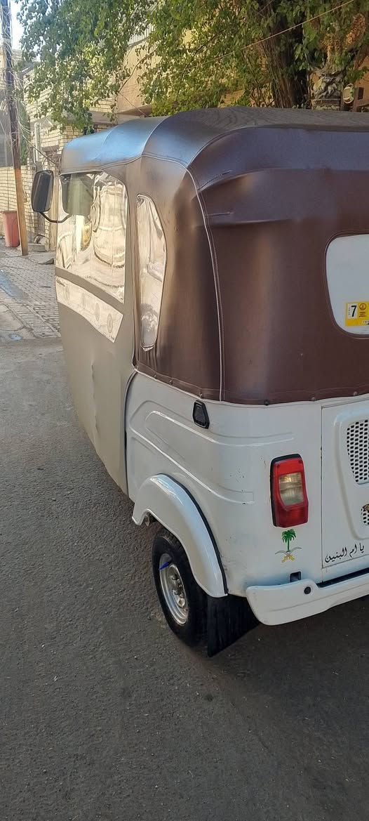 سلام عليكم تكتك موديل 2022 رقم وسنوية كربلاء كفالة كشر ومحرك تكتك جديده تحويل ثاني يوم السعر 8700 وبيهة مجال مكاني البياع الشرطة الخامسه رقم ***********
