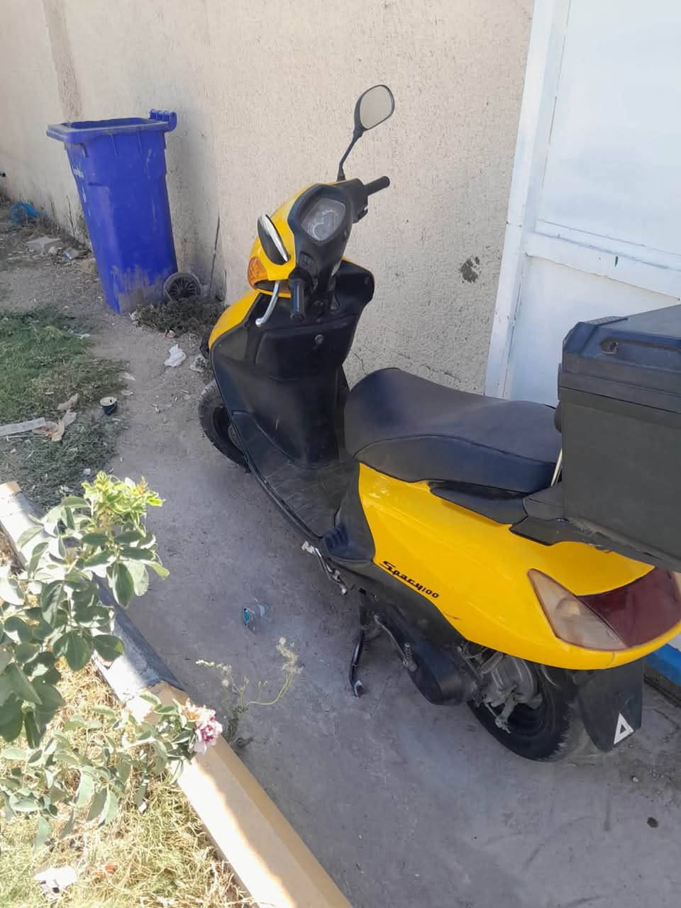 السلام عليكم شباب سبيسي للبيع مجفته مره واحده  السعر 650 وبي مجال قليل (‭***********‬ )
