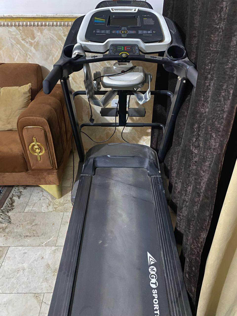 mgt sport جهاز جري
قدره تحمل حتى وزن 150 كيلو 
ماطور نحاس مستبدل جديد
حزام للبطن هزاز 
متعدد الزوايا  مستوي إلى جبلي
الجهاز قابل للطي و التحريك بحريه كربلاء, العراق


**إذا كنت صاحب هذا الإعلان وتريد حذفه لأي سبب، رجاءا أرسل رسالة إلى الدعم الفني**