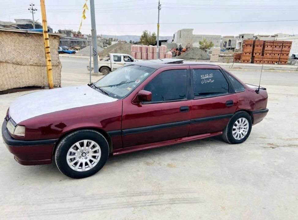 فرۆشتنی خێرا ئۆپڵ ڤیکترا مۆدێل1990 سڵایت مەکینە 18 ئارمی پلاستیکی سلێمانی دوو جام کارەبا گێڕ و مەکینە بە شەرت موس و براوە بە شەرت تەقە و رەقەی نیە پێشی کەپسە دواوەی دەعمی هەیە کارەبای بە شەرت سعری 12 وەرەقە و مەجالێکی برایانە شوێن پیرەمەگرون. واسئەپ و ڤایبەر*********** دخان, السليمانية
