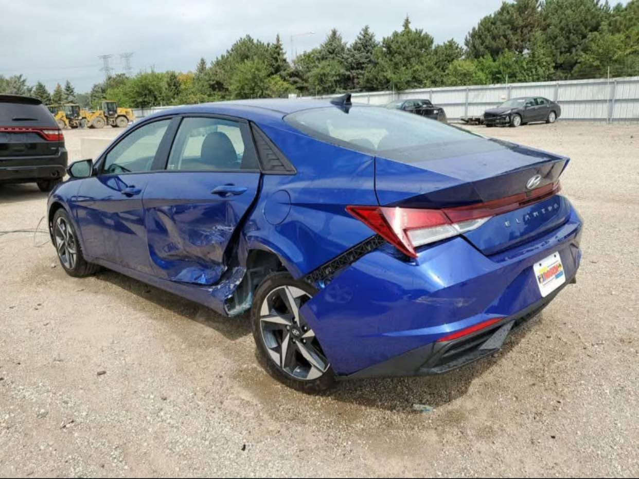 النترا 2023 وارد امريكي

ليبل واحد فقط باب خلفي مبدل اصلي صور الحادث داخل المنشور مرقم بسمي بغداد مشروع وطني

مواصفات نصف لمتد limited

- بصمة تشغيل ابواب وصندوك (بصمة ابواب لمس

- محرك دش 2000

- كاميره خلفية 

ه - رادارات 360 درجة ) امامي جانبي خلفي ( مع مانع التصادم الامامي والجانبي والخلفي

- التحذير عند فتح الباب

- تحكمات ستيرن 4 جهات 

شاشة 4 وضعيات للعدادات

( وضعيات قيادة ) عادي سبورت ذكي )

- مثبت سرعة ذكي ) التحذير عند مغادرة المسار )

-Auto Hold حساس الازدحام

- الهاند بريك بصمة

- شاشة بلازمة حجم كبير لمس تدعم نظام الابل كار بلي والاندرويد

اوتو بدون كيبل يربط التلفون وایر لیس و GPS

- شحن واير ليس

- نظام الصوت Bose عدد السماعات 8

- تشغيل عن بعد

- اشاير بال مري

- اضواء ترحيب عند الاقتراب

- نقطة عمياء

كير اوتماتيك و S عادي

- تحديد مسار وقيادة ذاتية ورادار امامي

- مانع انزلاق
رقم الهاتف:***********

150$ السعر وبي مجال البصرة, العراق
