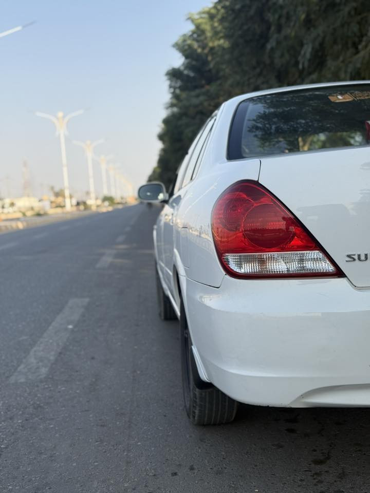 السلام عليكم
أعاده نشر بسبب الوعود الكاذبه 
 سياره سني ياباني2010
بيها جرس ال 120 واتوووماتيك وجام كهرباء     
 للبيع مكفولة كفاله عامه السعر 117قفل
رقم الهاتف ***********
