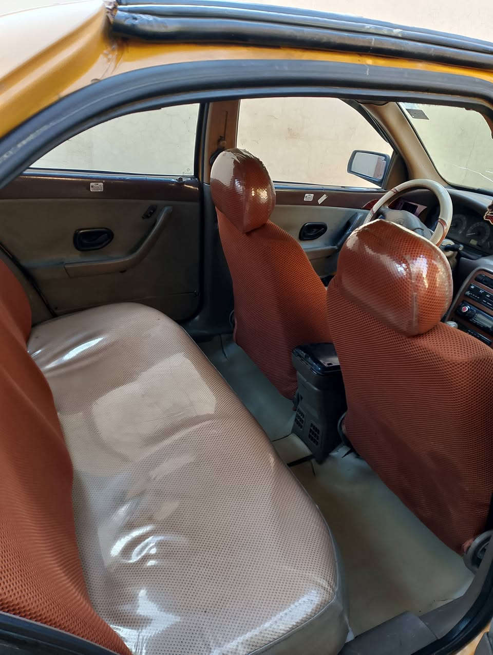 سياره سمند البيع 2011 رقم بغداد بسمي 30ورقه وبيه مجال مكان ديالى ***********
