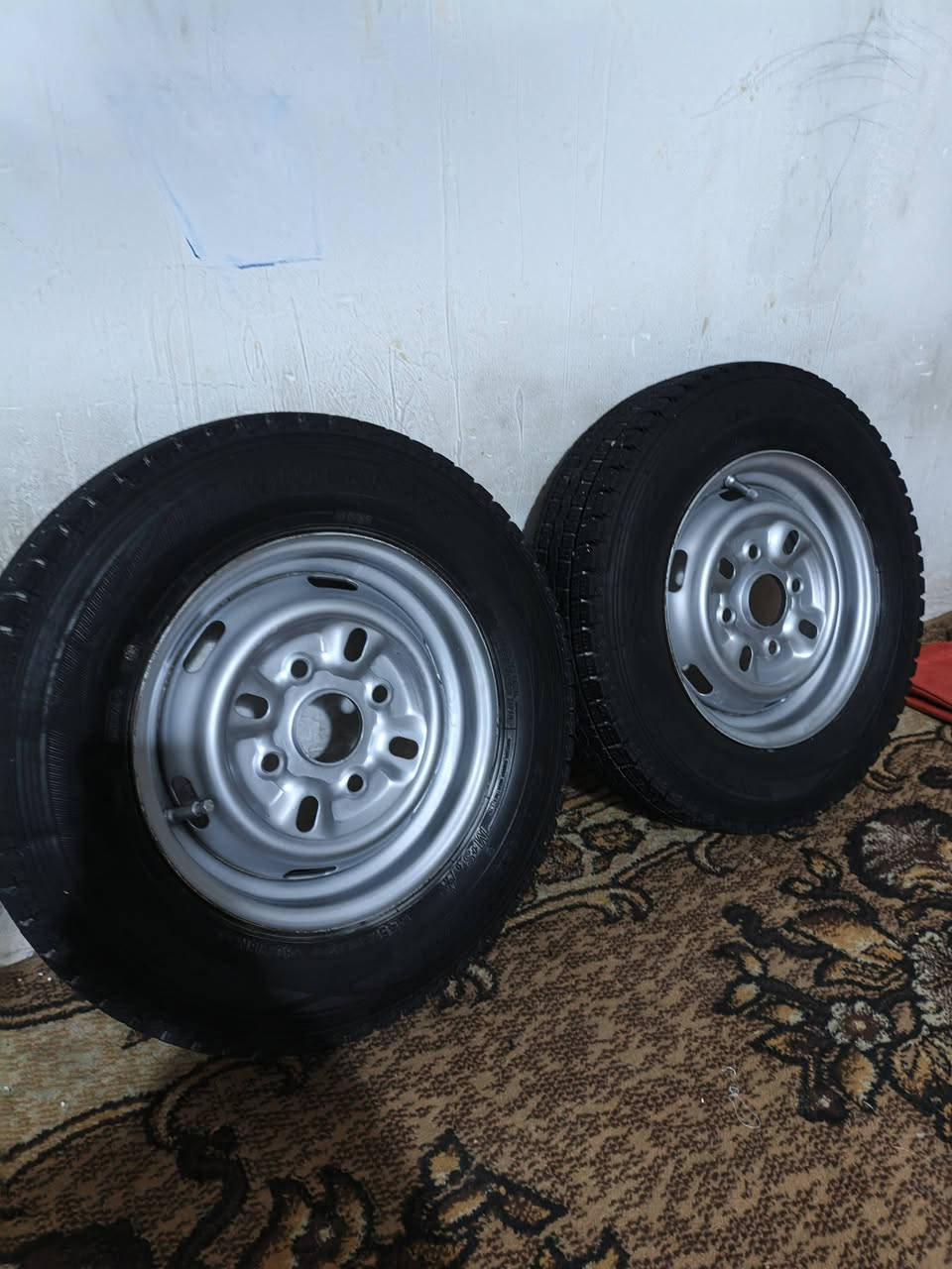 وياله وتواير جمره مستعمالات قليل بعدهن جدد سعر60)***********
