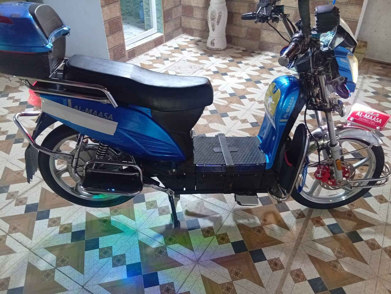 سلام عليكم
يوجد موطور شحن هارلي للبيع موديل ٢٠٢٤ بطاريات عدد خمسه على فحص كلشي بيه للبيع بس سماعات ماكو سعر ٦٧٥ وبيه مجال 
للتواصل على رقم ***********او
***********
