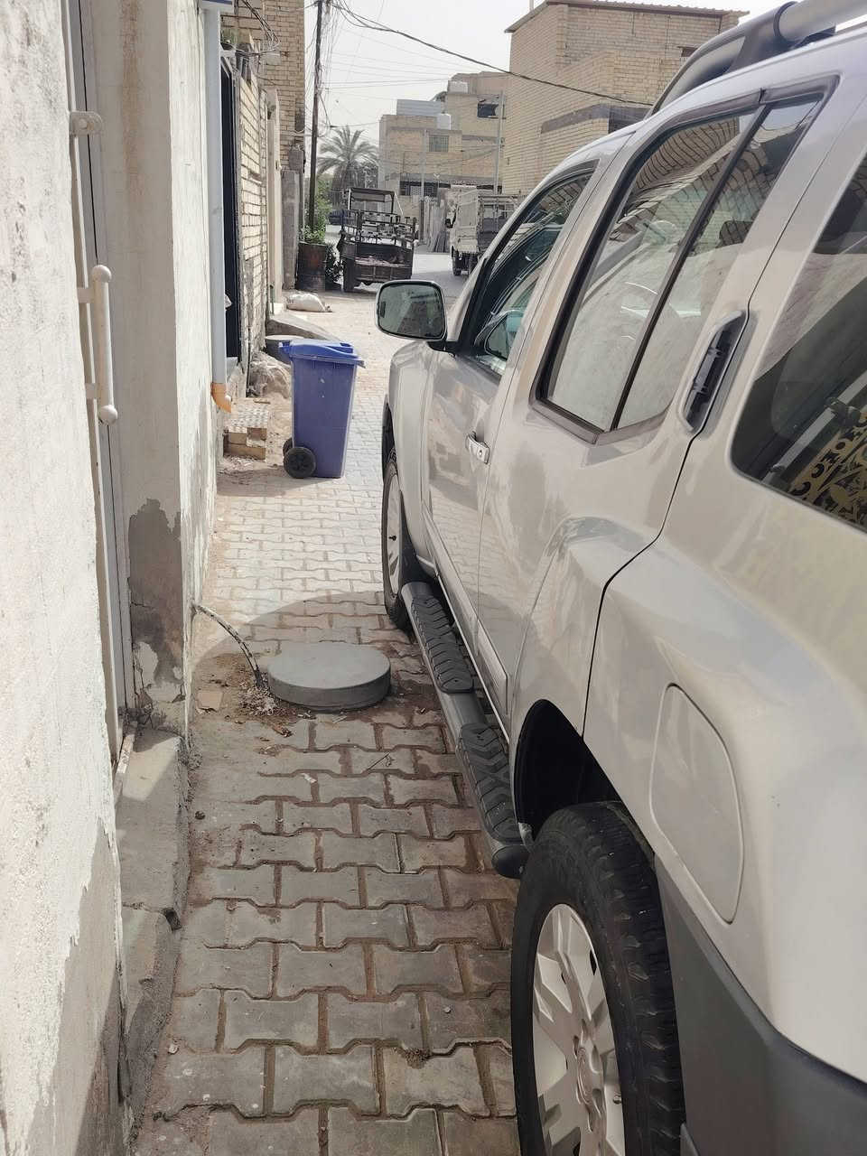سلام عليكم نيسان اكس تيره موديل ٢٠١٠ مصبوغه احزام بيهه طخه خفيفه بل مازده الاماميه شي قليل كلش والبقيه مكفوله كير مكينه تبريد حداديه ٨٠٪ سعره ٨٠ بيهه مجال مراوس هم ترهم عنواني بغداد قرب كسره وعطش اتصال ***********
