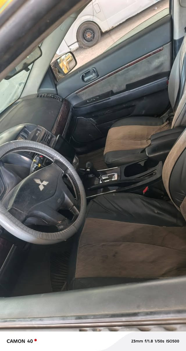 كليت موديل ٢٠٠٩ رقم نكليزي كربلاء السعر ٥٧ رقم الموبايل *********** المكان الدجيل
