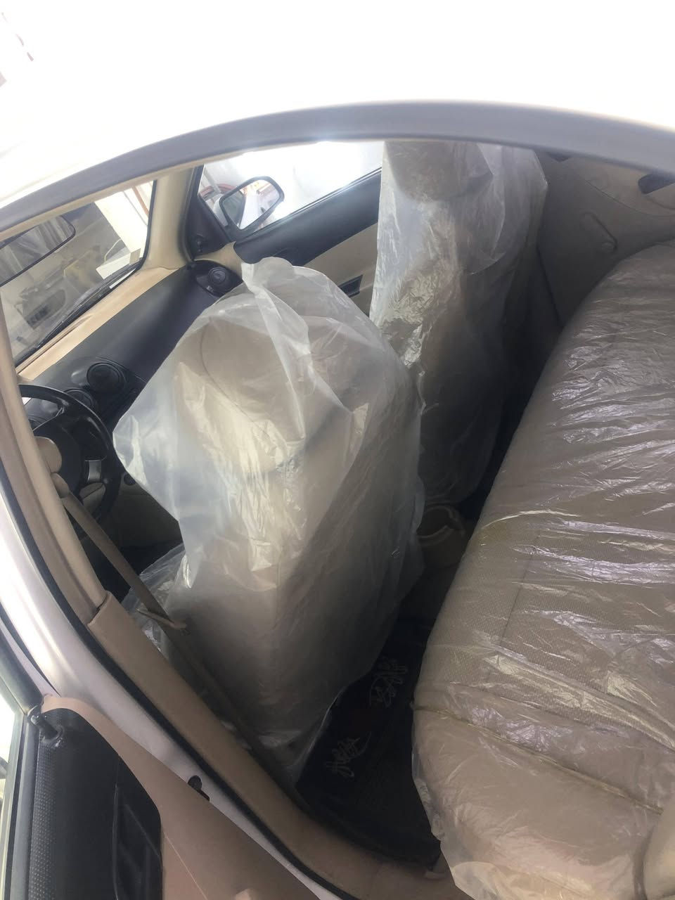 سياره افيو 2011 مكينه مفتوح خليجي مكفوله من صبغ و ضرر ماشيه 120 الف كيلومتر رقم سليمانيه وسنويه جديد *********** استفسار على الرقم
