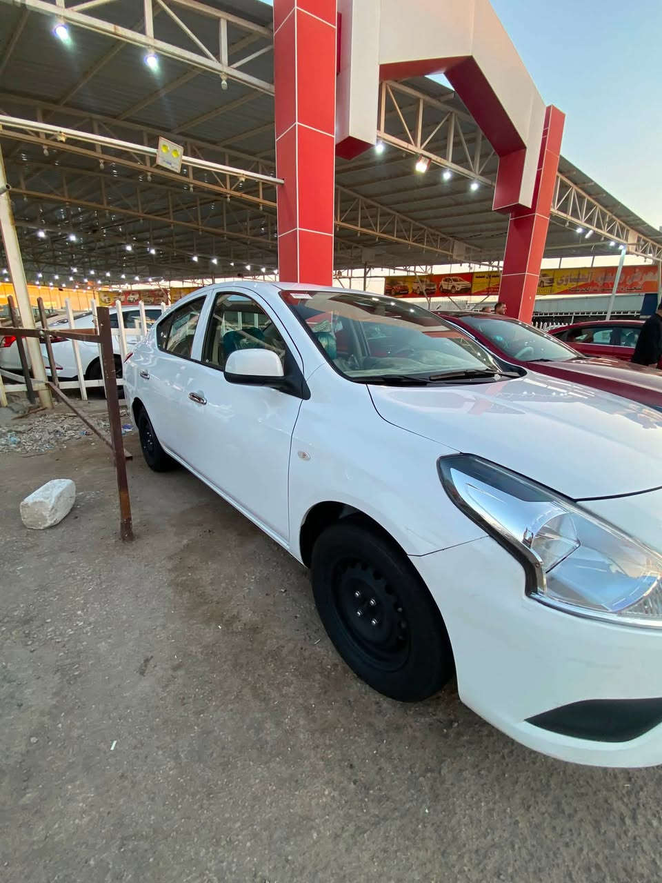 السلام  عليكم 

نسيان صني هندي. اصل 

موديل 2019

سيارة. جديدة. من تخم تاير   ومكينه وكير وحدادة

تبريد. 

رقم اربيل بسمي. 
  
السعر 97 وبيها مجال

مكاني نجف.  الاتصال ***********
