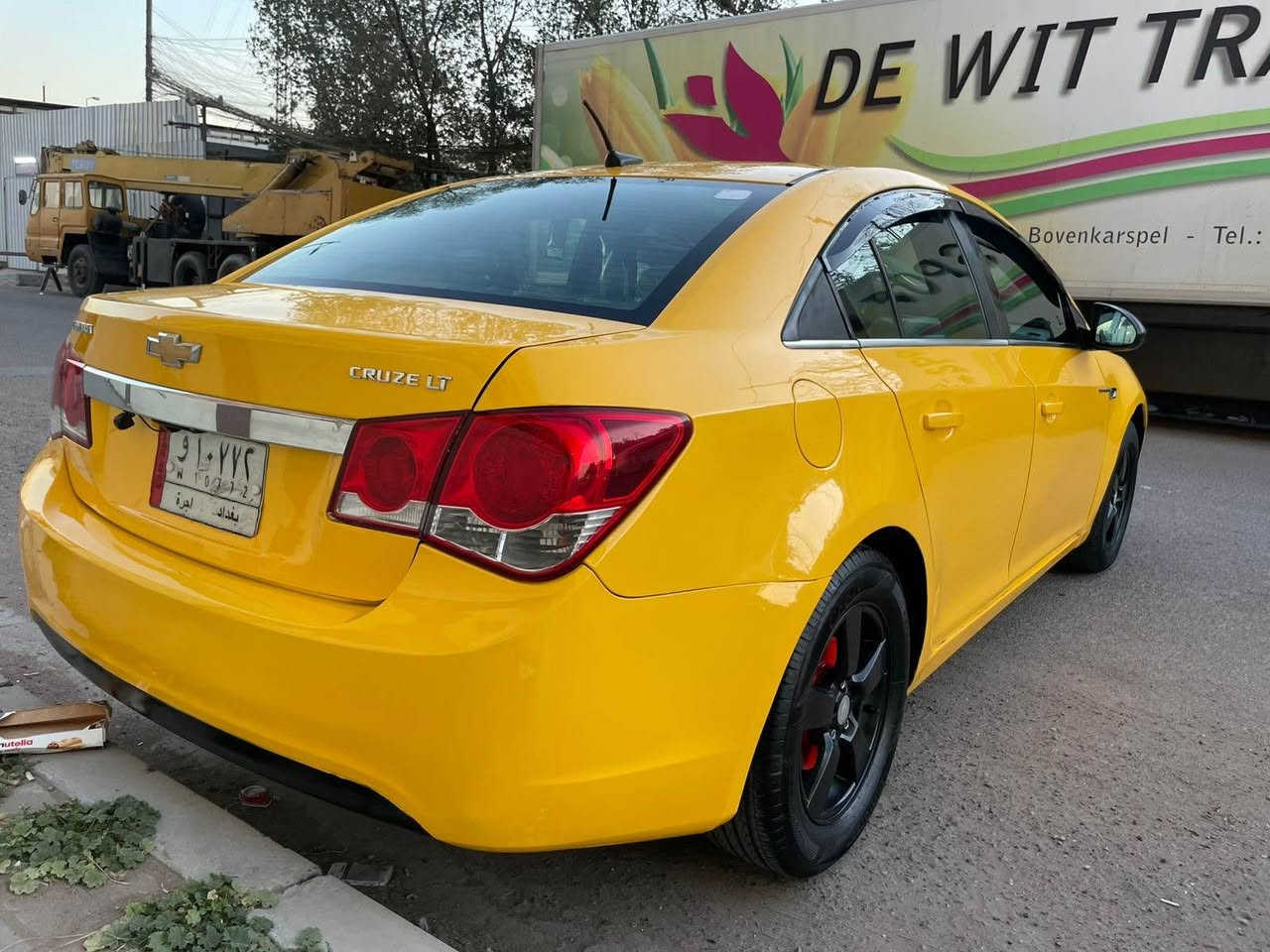 السلام عليكم للبيع فقط شوفريلت كروز 2012 محرك ١٨٠٠ المرغوب كير اوتماتيك ٦ نمر رقم بغداد وارد امريكي ضررها باب الخلفي مصلح نفسه بدون تبديل بجم كبس تخم تاير جديد وباتري جديد ادامه كامله اي عطل مابيها بحيث السيرفس طافي تبريد ثلللج صدر خلفي امامي جديد شاشه تاب كامره تحكم ستيرن مدوشم ارضيه وسقف ويل كب بلادي السياره جاهزه من كل شي ونفس الصور الف ماينصرف عليها اي شي غير الصور اتعاتبني السعر ٧٧ مكاني بغداد الاعضميه وهذا رقمي *********** بغداد, العراق
