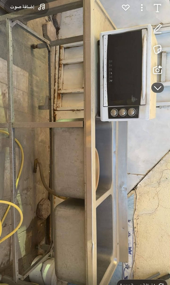 غراض للبيع مكانهم ناصريه حي الشهداء شارع النص
كاونتر قطعتين مترين ونص ب٢٠٠
زاويه ب١٠٠
سنك حوضين ب٥٠


**إذا كنت صاحب هذا الإعلان وتريد حذفه لأي سبب، رجاءا أرسل رسالة إلى الدعم الفني**