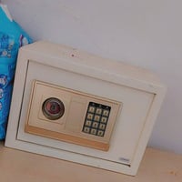 قاصه • ابد ما مستعمل