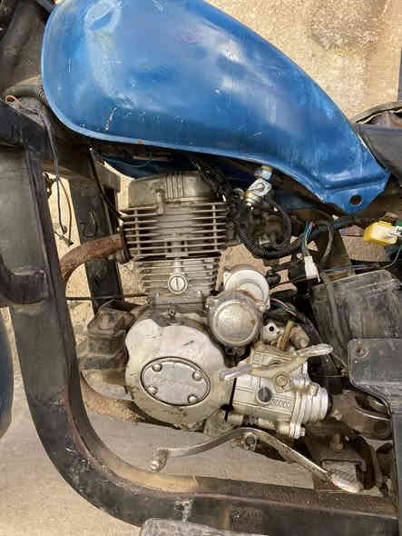 السلام عليكم ستوتة دايوان موديل 2009 اوراق كاملة اصولية ستوتة نضيفة خير من الله نكرة سلف كهربائيات كاملة الباتري جديد الاصلي السعر 700 وبيها مجال مكاني ديالى بعقوبة ناحية العبارة رقم ***********
