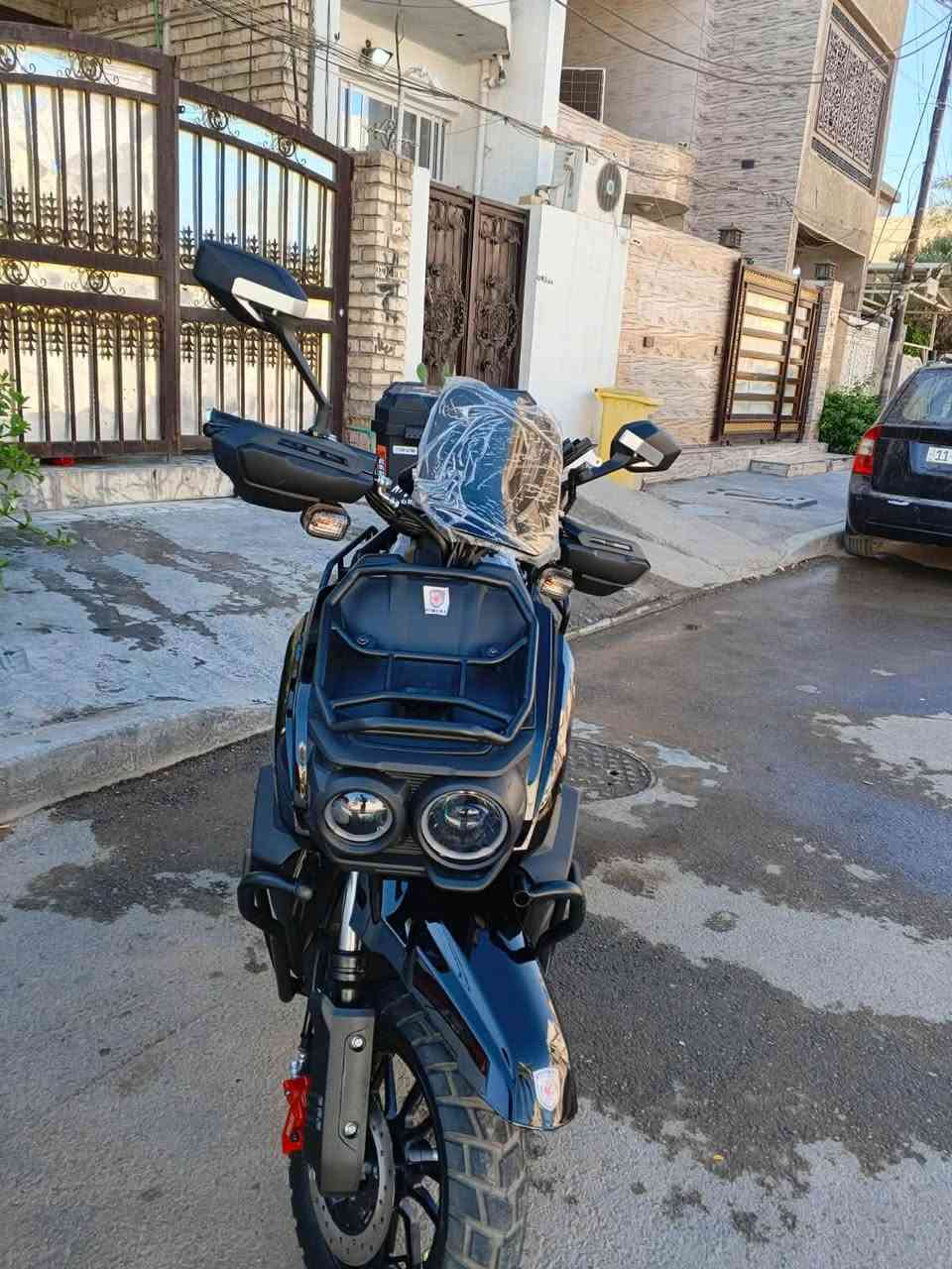 دراجه أباتشي فول موصفات بطاريات مصطره تمشيك 80 كيلو دراجه ما شاءالله عليه مدرع بيه نضام الرجوع إلى الخلف هورن أشاير كله شغال تاير مالته جبلي صندوك خلفي بيه دراجه الي ياخذه ميخسر الله شاهد صارلي شهر من اخذته بس احتاجيت واريد أبيعه مكاني بغداد الرقم للتواصل ***********
