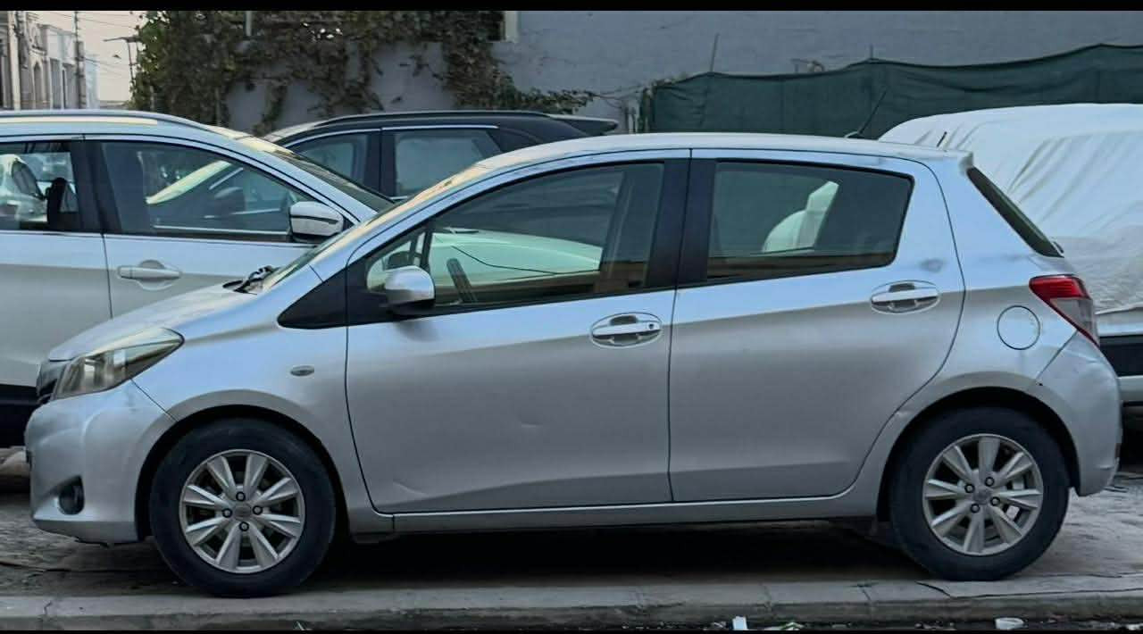 یارس خلیجی مۆدیل 2012 هەموو شتێکی بەشەر سەنەوی و رەقەمی هەموو نوێیە تەنها دوو پارچە پەمپ کرایتەوە بێ دەعم  سعری 86$ کەمیک مجال 
Viber    Whats app 
0750 4550971 أربيل, العراق
