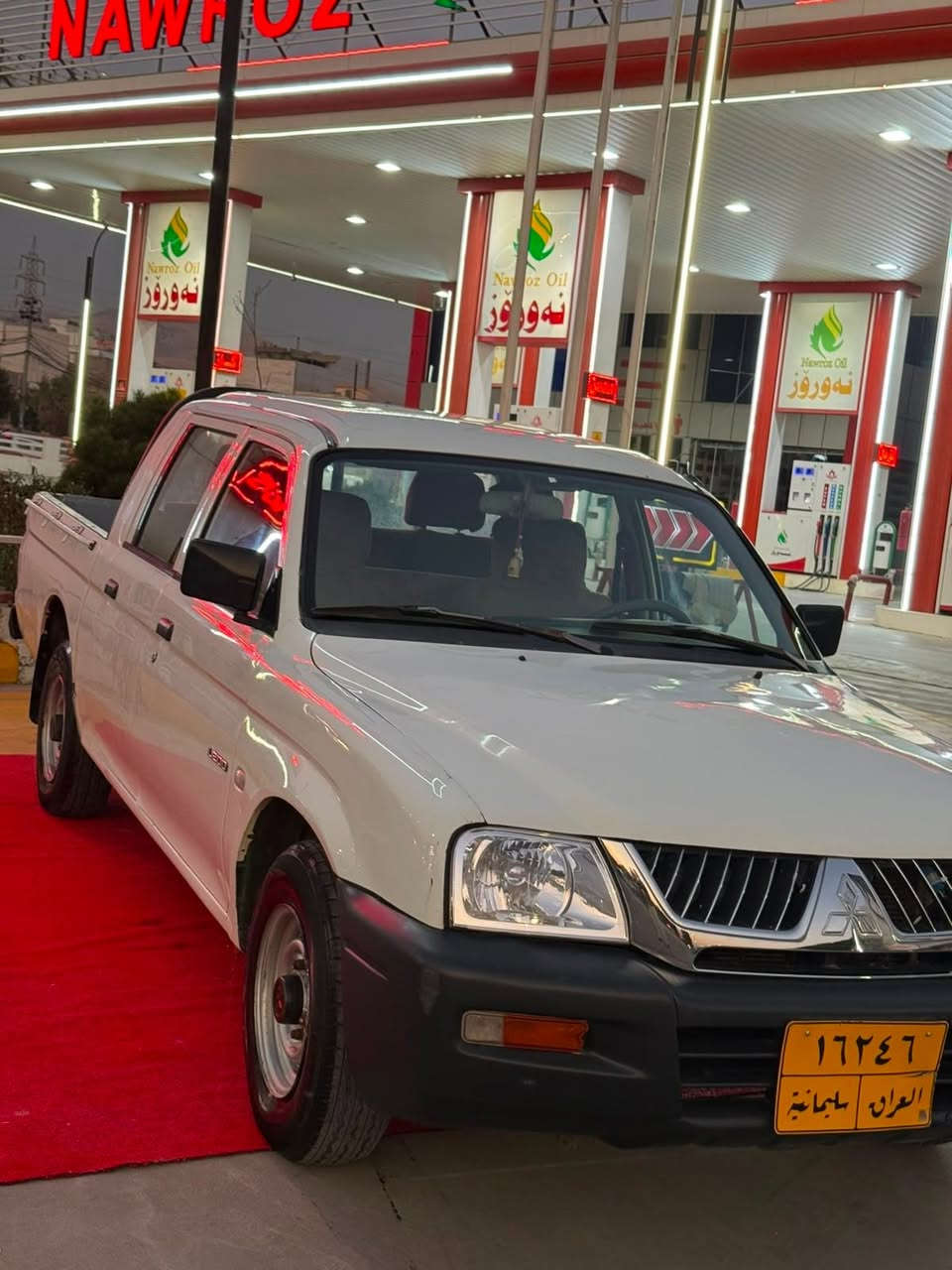 مستەربۆشی پیکاب 2002
گێرو مەکینەو ئەکسلی بەشەرت 
سەنەوی بەسەر چووە 
سەیارەیەکەکی پاکوو بێعەیبە 
تەبریدوو پاوەر 
یەک قرچی بەسیتی پێشی هەیە 
57$ معامەلە 
ژ.ت :***********
                                                   ***********

