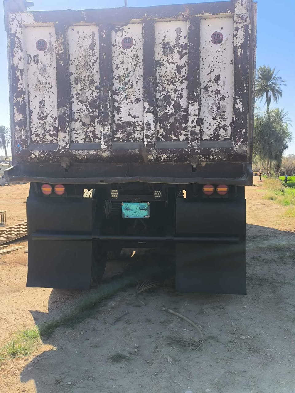 سلام عليكم عربانه للبيع موديل 2007مكفوله اي استفسار عله الرقم ***********
