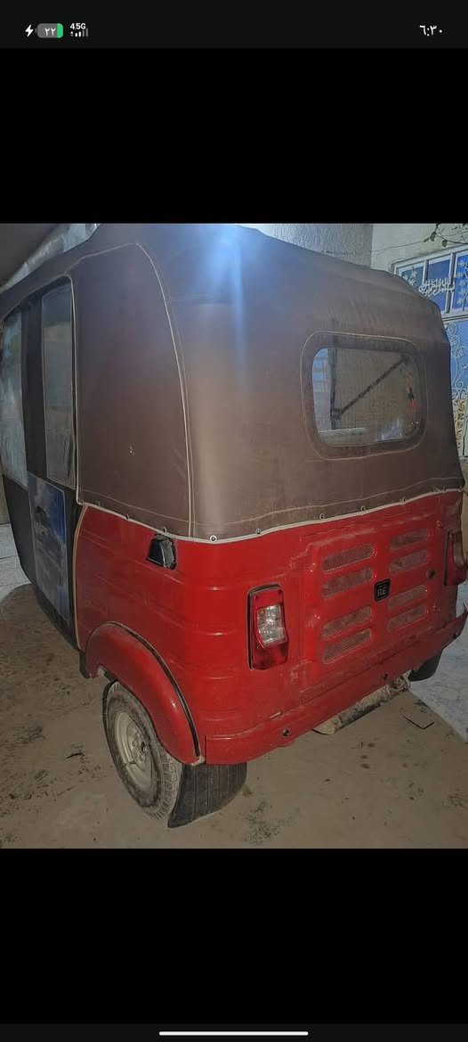 سلام عليكم حبايب من رخصت صاحب لكروب تكتك 17 اوراق نضيفه  سعر بمليونين ونص  المكان كربلاء ***********
