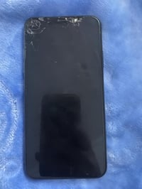 آيفون ١١ برو ماكس • للبيع • تواصل خاص