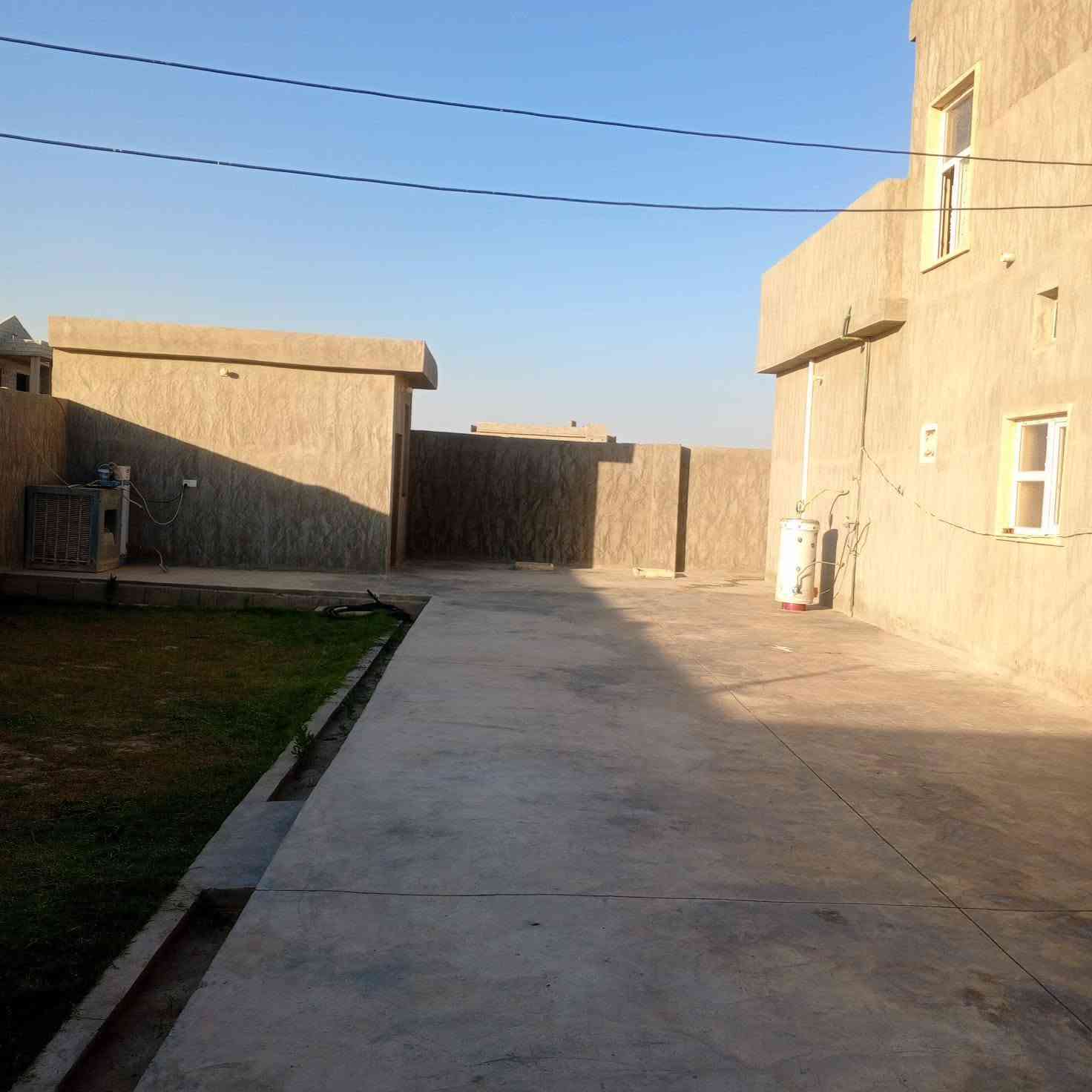 السلام عليكم بلعلم بيت البيع بحي الجامعه النبراس البيت150متر ولقطعه400 الاتصال***********
