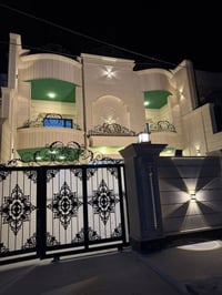 منطقة 14 الف • ٣٠٠م • ٤ غرف