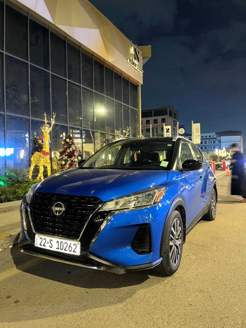 Nissan kick Sv 2023 للبيع
مواصفات :- 
1 - بانوراما
2 - مانع انزلاق 
3 - مثبت سرعة 
4 - حساسات 
5 - كامرات امامي وخلفي
-
( ضرباتها خفيفة كما موضح بالصور ) 
( ماشية 70 الف كيلو ) 
( السعر 135 قابل للتفاوض ) 
( للاستفسار ‭٠٧٨١ ٤٠٠ ٣٣٢٨‬ )
