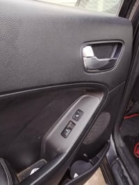 سيراتو موديل ٢٠١٧ السياره فول واحد على واحد محرك 2000 دوش   ملاحظه الس...