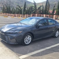 كامري LE • ٢٠٢٥ • هايبرد