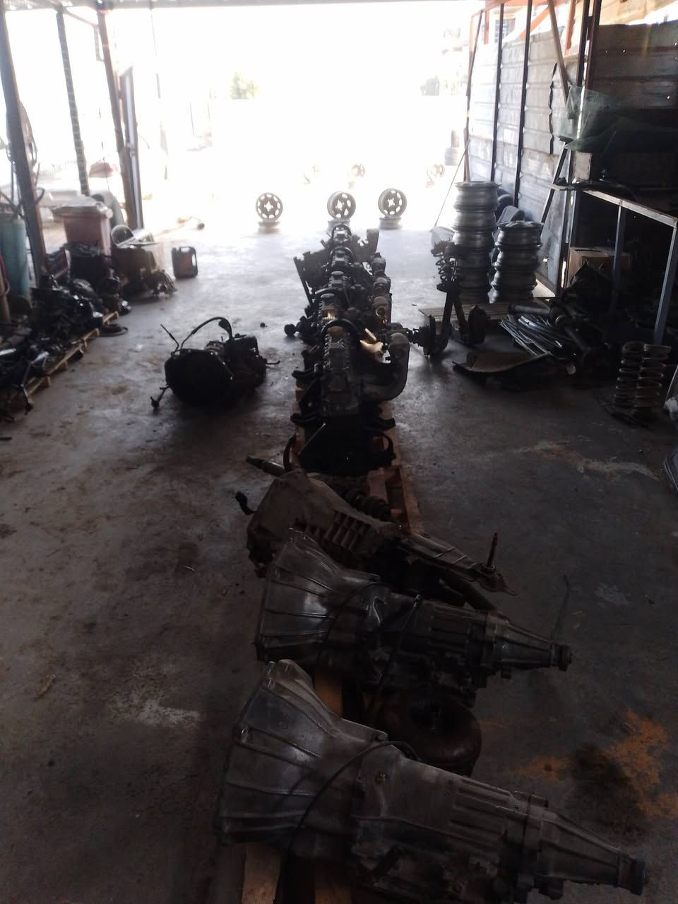 السلام عليكم من رخصه الادمن 
يتوفر لدينا جميع ادوات لبرنس عام 
يتوفر كيرات +مكاين+مشط ستيرن +
بريشر+حداديه كامله وتتوفر كافه كماليات وادوات لبرنس عام كل الي تحتاجو متوفر جديد ومستعمل 
زورونا موقعنا 
بغداد ابو غريب الحصوه مقابيل شركه الفارس 
للاستفسار رقم الهاتف 
***********
*********** للاستفسار على الاتساب
