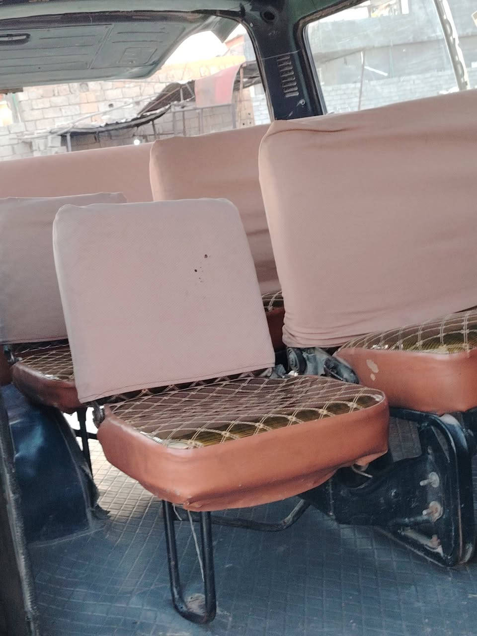 سلام عليكم رمضان كريم هايسه بوز موديل ٩٥ رقم انكليزي ديالى ١٤ راكب دجه ناصيه مكينه ونجي حاوية شرط كير اوتوماتيك اكسل مكفولات كهربائيات كلها شغاله دوشمه جديد تخم تاير جديد مصفره هيئه وغرامات سياره السعر ٤٧ وبيها مجال بصيط مكان ديالى المقدادية الاستفسار *********** تريد تحويل تريد وكاله
