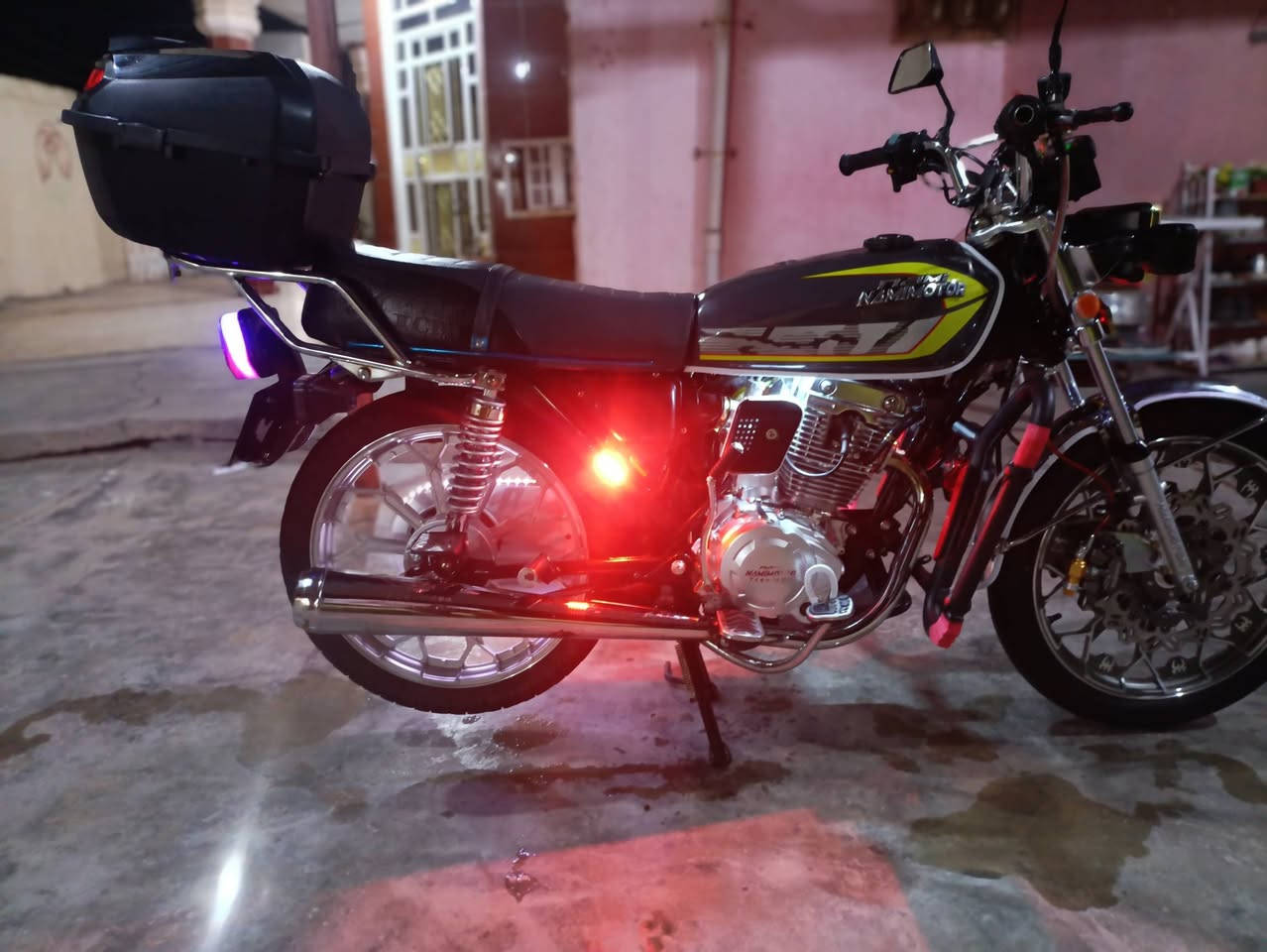 سلام عليكم نامه برو موديل 25 بعدهي زيرو اوراق كامله دبل دسك الدراجه مكفوله كفاله عامه شلعه ومعدل فول الفول السعر 900 وبيهه مجال بصيط مكاني بغداد التاجي منشأة نصر الرقم ***********
