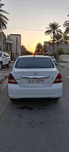 السلام عليكم 
نيسان تيدا موديل 2007 رقم بغداد دولي بأسمي .
كير محرك نضيفات /محرك 1800/
تبريد شغال .
صدر . تايرات نظيفه .
شاشه + كامره 
السياره صبغ حزام . تكم وقماره بلاديات .
السعر / 72 / وبيها مجال بسيط .
مكان السياره بغداد العامريه . 
للاستفسار ( *********** ) بغداد
