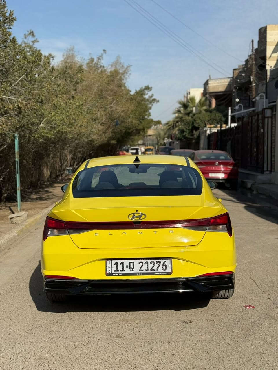 السلام عليكم هونداي النتره لبيع موديل 2023 لون اصفر ليموني خصوصي 
مرقم بغداد وجاهز تحويل شوكت ما يعجبك بسمي 
تبديل بنيد فقط 
مواصفات فول ماعد الفتحه
محرك 2000 Doch دوش
بصمه تشغيل وابواب وجنطه.
صندوق ذكي يفتح عند الاقتراب
لایت زینون عدسات بلادي + Led
کامره دوراه
اشاشة لمس متصله مع عداد دجتال
Android Auto Car play تدعم نظام
اناره داخلیه محيطيه متعددة الالوان
رادارات 360 درجه
رادار جانبي النقطه العمياء
رادار خلفي !!
رادار امامي.
تحديد مسار + سياقة آليه
توقف ذاتي
عند الاقتراب من سياره
فول تحكم ستيرن
کروز مثبت سرعه
تبرید شاشه بیانو منفصل
اثلاث وضعيات قيادة
Sport-Normal-Smart
اوتو هولد @
Usp/Aux/12 منافذ
انظام ABS مانع انزلاق
شاشه ظبط بل دشبول
السعر 141 وبيه مجال قليل 
للاستفسار ***********
