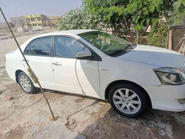 للبيع فقط مكلف بل نشر اتصل علا الرقم 

جيلي 2013 رقم قدسيه جديد نكليزي بسمي 

السياره جاهزه كير مكينه حداديه غرفه 

بيها بس خيسات  ومعمرات فقط السياره جديده 

السعر 55 بيها مجال 

مكان الديوانية عفك 

***********
