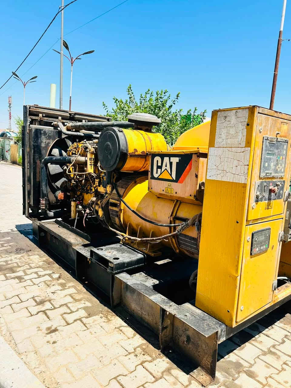 السلام عليكم
متوفر مولده كتربلر c18
راس التوليد 650kv 
دبل سوبر 
جاهزه لشغل 
المكان حله/نادر الثالثه 
استفسار اكثر 

‭***********‬واتساب
