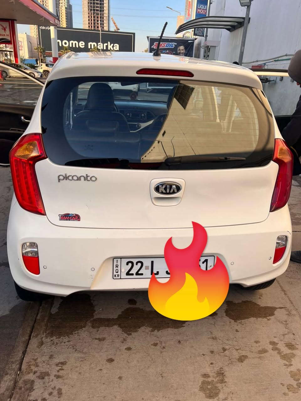 السلام عليكم للبيع كيا بيكانتوا 2015 جي تي لاين اعلى مواصفات بصمة فتحة تحكمات ويل كب حساسات تبريد شاشة كشنات جلد مري شفط محرك وكير مكفول ومكفولة من الصبغ فقط اماكن تعديل بارد رقم اربيل الجديد تحويل وكاله بشرط ماشية 76 الف مكان السيارة بغداد زيونةً للاتصال ***********
