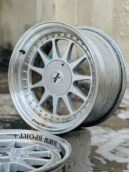 السلام عليكم 
تخم هارتج 17 تو سايز دبل شفة بدون لحيم او فطر مع الكبات 
375 الف 
بغداد مجمع مشن تقاطع زيوت معرض الصفار يتوفر توصيل 
للاستفسار واتس اب ***********
