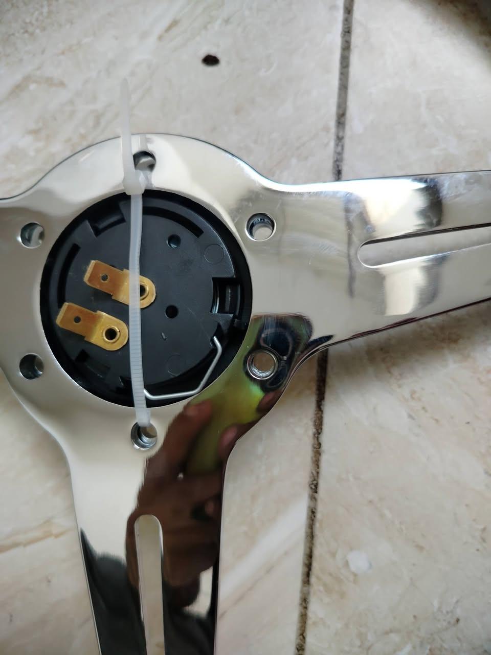 السلام عليكم اعله سعر ابيع


**إذا كنت صاحب هذا الإعلان وتريد حذفه لأي سبب، رجاءا أرسل رسالة إلى الدعم الفني**