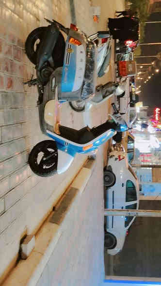 سلام عليكم دراجه جديده ختم واحد دخل رصاصي حيل وافاه شرع عشرين دراجه برقي مافتوح بيه جديده كله شغله ماكو شي ماتشتغل بيه *********** السعر 900 وبيه شي بصيط
