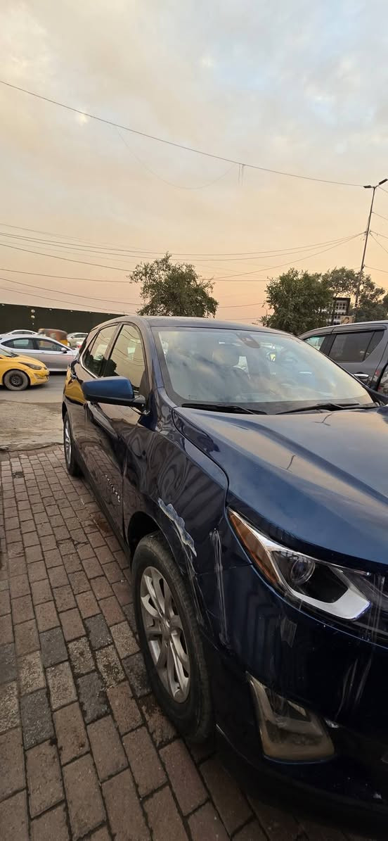 للبيع فقط 
ارخص كوينكس 
بالعافيه على الياخذها 
شوفرليت كوينكس
 تنزيل السعر ١٠٥ ورقة يعني مليون ١٥ مليون عراقي للبيع فقط
 شوفرليت كوينكس
 ازرق اللون 
رقم بغداد 
وارد أمريكي حادثه شويه قماره وبنيد 
حاليا بيه بعض الطخات البسيطة
 الصندوق الكهربائي لا يعمل 
شايل كاردن الدفع الرباعي
 مكان السياره بغداد
 السعر ١٠٥ ورقة فقط
تحويل ثاني يوم

***********
