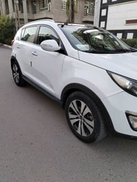 كيا سبورتج خليجي موديل 2014  السياره فول مواصفات محرك 2000 بصمه بنيرام...