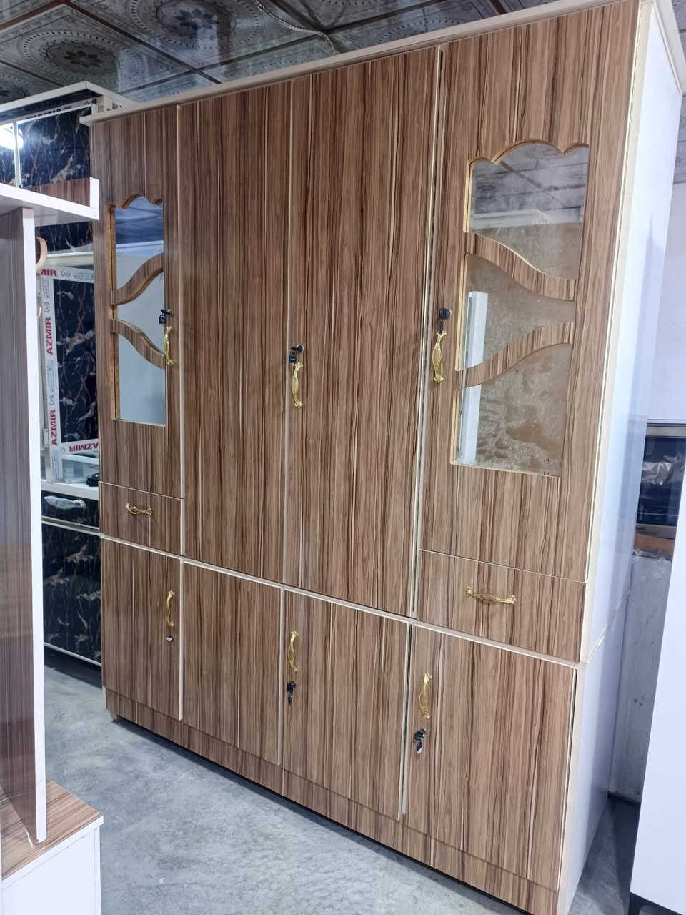 غرف نوم للبيع جوزي 300,,ابيض 375,,اشتري جميع المواد المنزليه اي شي عندك تعال خاص واتاساب فايبر عل خط  الاسيا ***********,,***********
