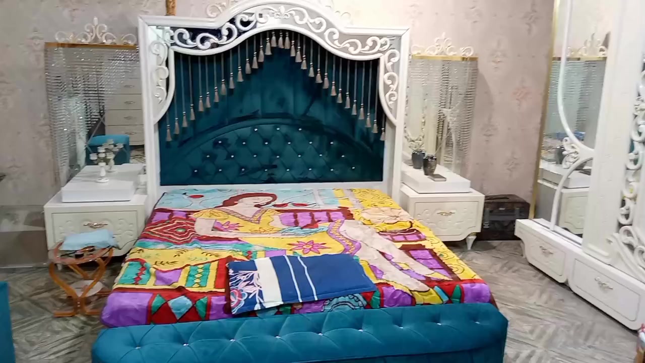 غرفه تركيه اخت الجديده للبيع السعر مليونين تلفون ***********
