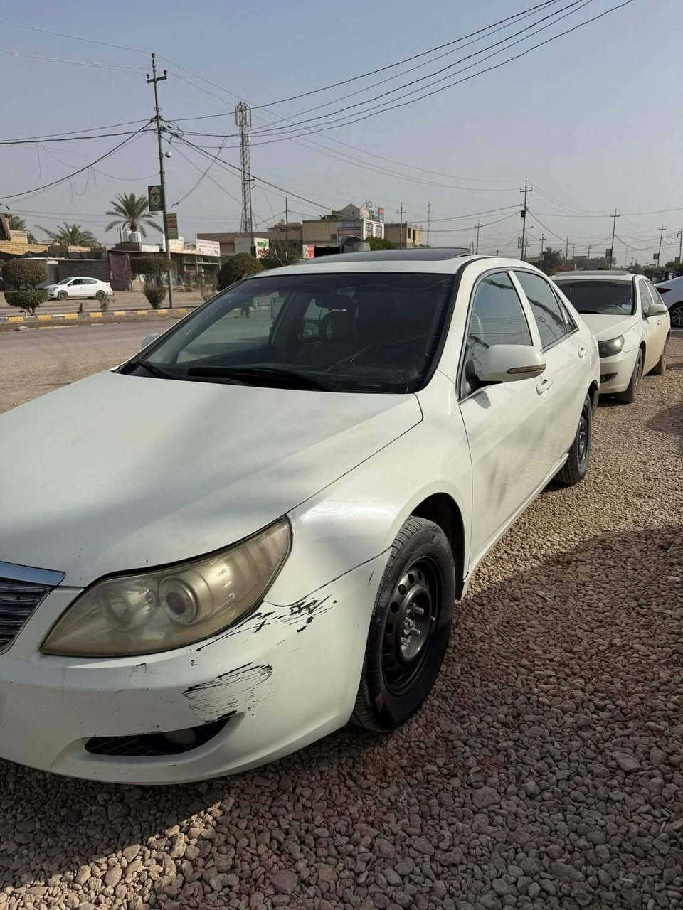 سيارة للبيع بوايدي اف 6 موديل 12صبغ جاملغ المامي بدون حادث لافتح ولاشد الاستفسارولاتصال ***********
