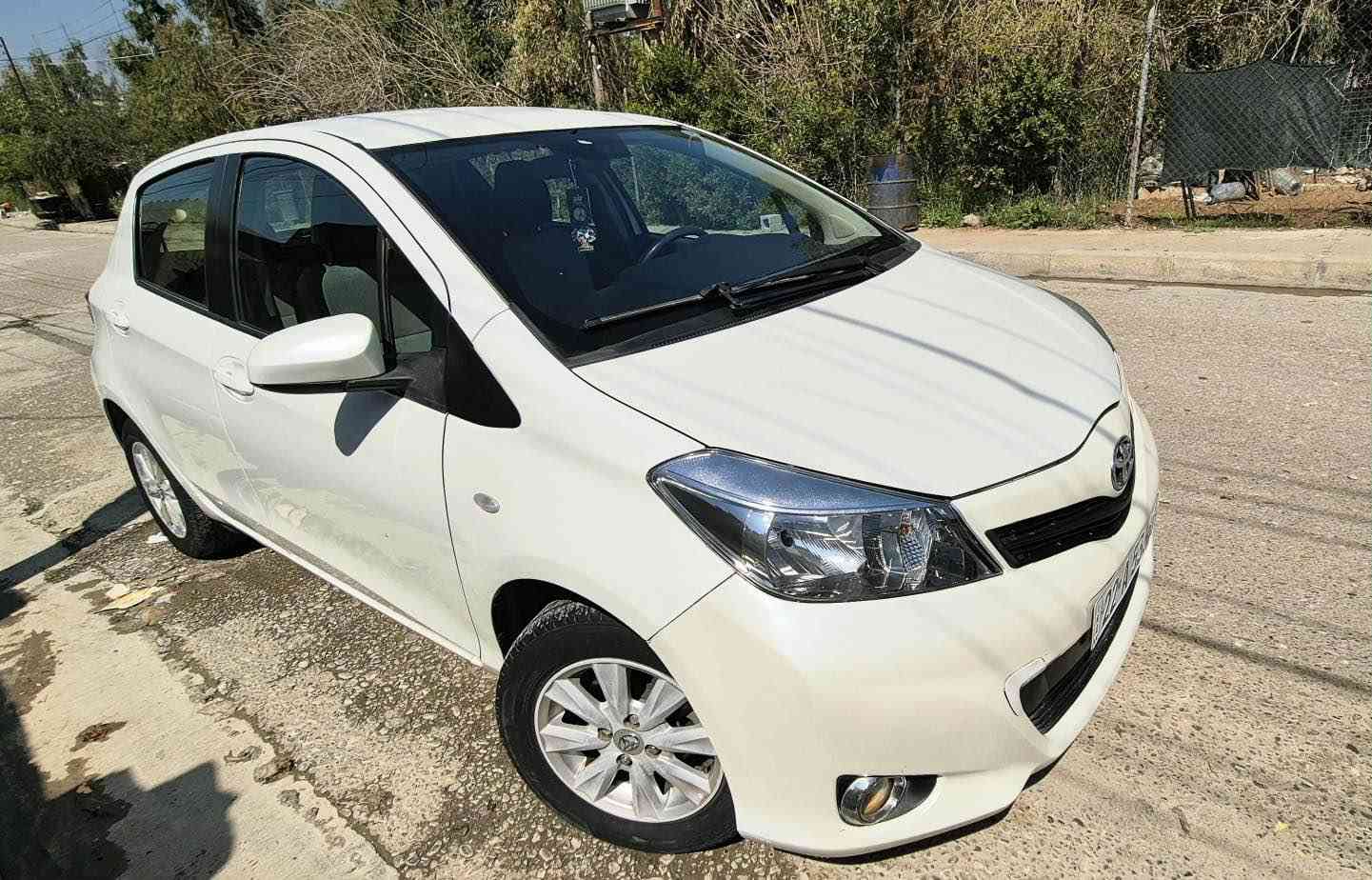 يارس موديل 2012 قطعتين صبغ بدون دواخل سيارة نظيفه سنوية جديد هزه فحص كوبون بانزين شرط تحويل سعر89ورقه قفل من اخير  رقم تلفون ***********كورك *********** كركوك, العراق
