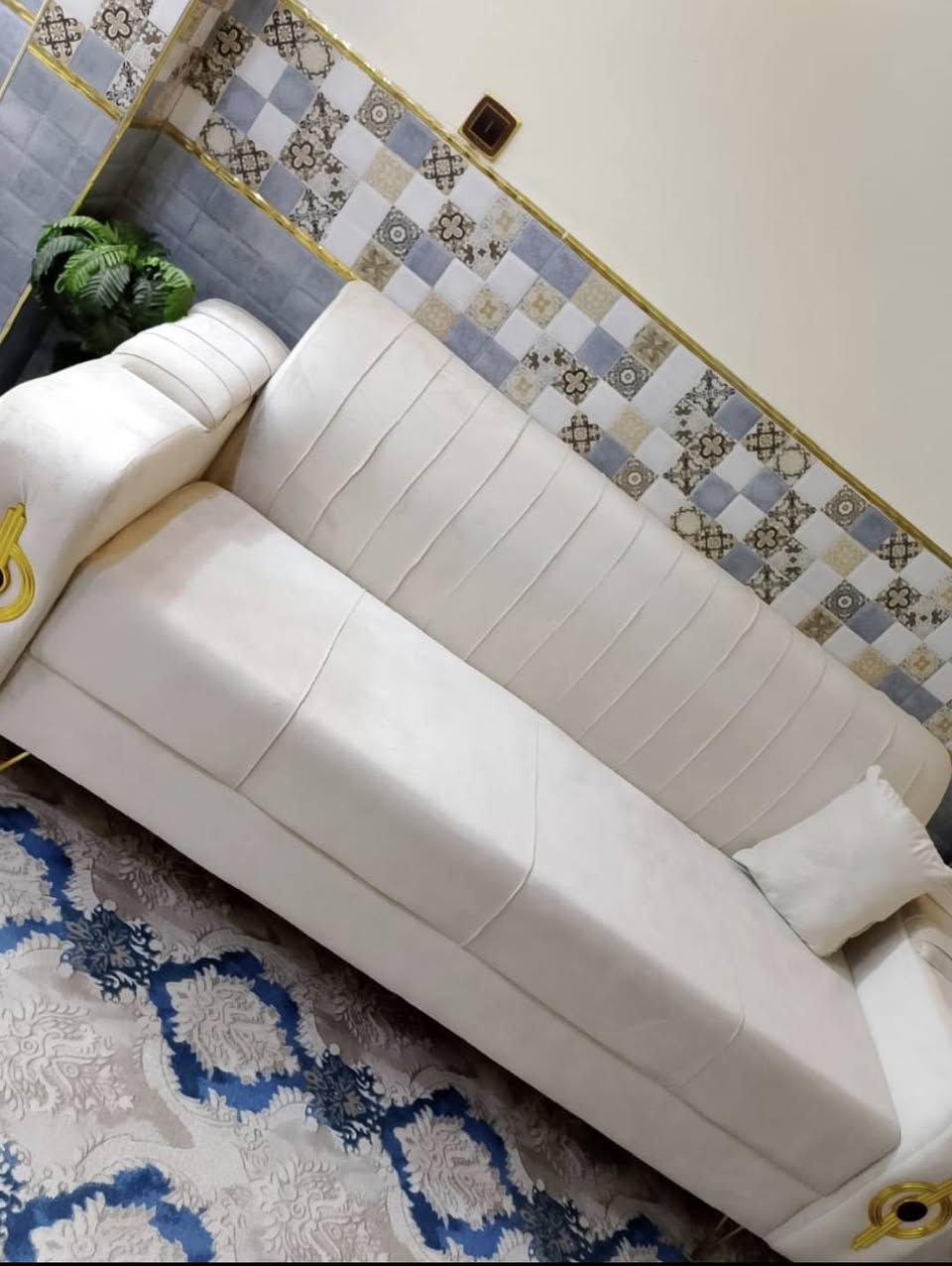 السلام عليكم تخم عشر مقاعد نضيف سبب البيع اريد انزل زوار بيتي ومكان ماعندي اريد ابيعه 400 قفلة


**إذا كنت صاحب هذا الإعلان وتريد حذفه لأي سبب، رجاءا أرسل رسالة إلى الدعم الفني**
