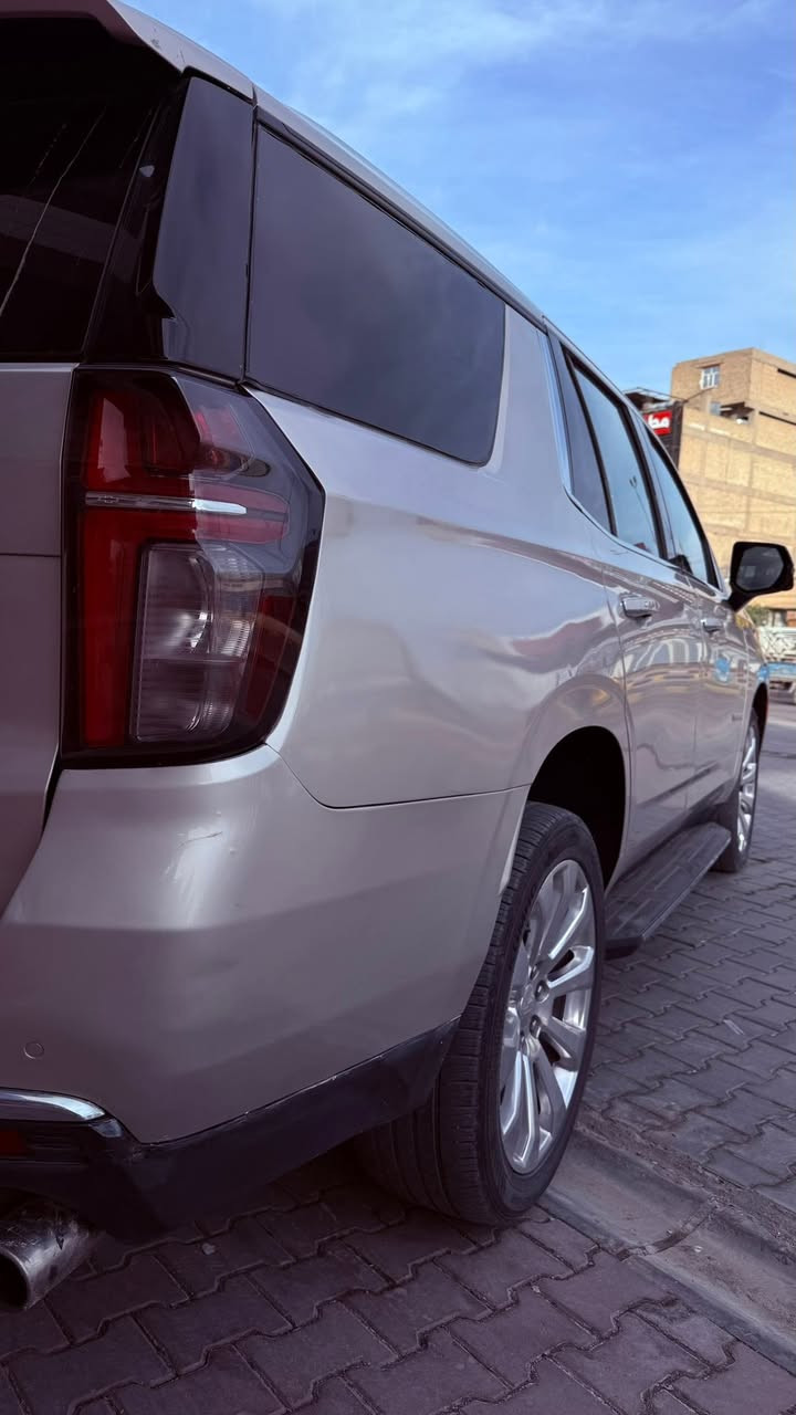 شيفروليه تاهو بريمير 2021
🚘 رقم اربيل
لون مميز  🤩
‎🚘 وارد امريكي 
‎🚘 موديل 2021
تبديل الصندوق وصبغ الجاملغ الخلفي الايمن ❌ 
‎⚙️ حجم المحرك V8 5.3L
‎⚙️ مرتبط بناقل حركة أوتو 10 سرعات
‎⚙️ عزم الدوران 519 نيوتن / متر 
‎🐎 بقوة 355 حصان 
‎🔑 مفتاح التشغيل بصمة 
‎🔑 تشغيل عن بعد 
‎🪟 بانوراما 
‎🚗 فتح الصندوق كهرباء وبالقدم
‎🚗 دفع خلفي 
‎‼️ اريل نفكيتر 
‎📍حساسات أمامية 
‎📍حساسات خلفية 
‎💡لايت زينون + LED 
‎🔦️ بك لايت LED 
‎🚘 دخول بصمة ذكي 
‎🛞 حجم الاطار 275/50R22
‎🛞 ويل كب 22
‎🛞 حساسات ضغط الاطارات 
‎✨️ اشارة في المرايا الجانبية 
‎✨️ المرايا قابلة للطي كهرباء 
‎🌧 ماسحة خلفية
‎🎈عدد AIR BAG 8
‎🚗 نوع الكير/ بيانو
‎🚗 هاند بريك كهرباء دكمة
‎🖥 دشبول شاشة ديجيتال 
‎🖥 شاشة Apple Car play
‎📟 شاشة عرض على الزجاج الأمامي (Data Show)
‎📷 كاميرا دوارة 
‎📷 5 كاميرات 360
‎📷 كاميرا في المرآة الوسطية
‎💡الانارة الداخلية LED 
‎⭕️ مقود جلد حياكة  
‎🛣 مثبت السرعة Cruise 
‎🎶 المودات والاوامر الصوتية 
‎🔋شاحن هاتف Wireless 
‎⚡️مخارج منفذ للطاقة  
‎💺عدد المقاعد 7
‎💺المقاعد جلد 
‎💺حركة المقاعد جميعها كهرباء 
‎💺تدفئة وتبريد المقاعد الأمامية والخلفية
‎💺ذاكرة وضعية مقعد السائق 
‎❄️ تبريد مناخين منفصلين 
‎❄️ 3 قطع تبريد 
‎🚘 أوضاع القيادة Drive Mode 
‎🚘 أوتو هولد Auto Hold 
‎🧱 رادار
‎🎲 تحذير النقطة العمياء 
‎⛷️ نظام مانع الانزلاق 
‎⛰️ نظام نزول المنحدرات 
‎🛣 نظام تحديد المسار
‎⚙️ نظام اطفاء وتشغيل المحرك التلقائي 
‎🚙 المسافة 
المقطوعة 145 ألف #كم حقيقي
💵 السعر 415
‎🙋وعذراً على الاطالة 
‎الاتصال على الرقم
☎️ ***********
