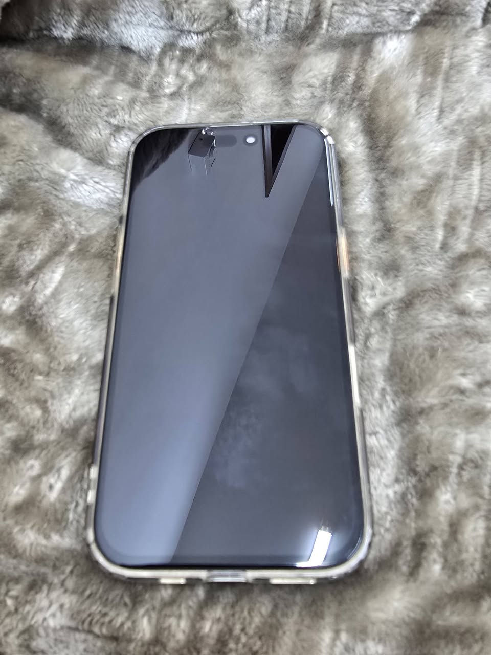 للبيع iPhone 16... بالوضعيه 😅
✅ شاشة مبدلة
✅ شاصي متضرر
✅ Face ID متوقف
✅ البطارية مكتوب مبدلة
✅ المكالمات ما تسمعها إلا على السبيكر

المهم... التفاحة بعده موجودة! 🍎😂
مكاني كربلاء حي الملحق ***********
السعر 550 قفل
