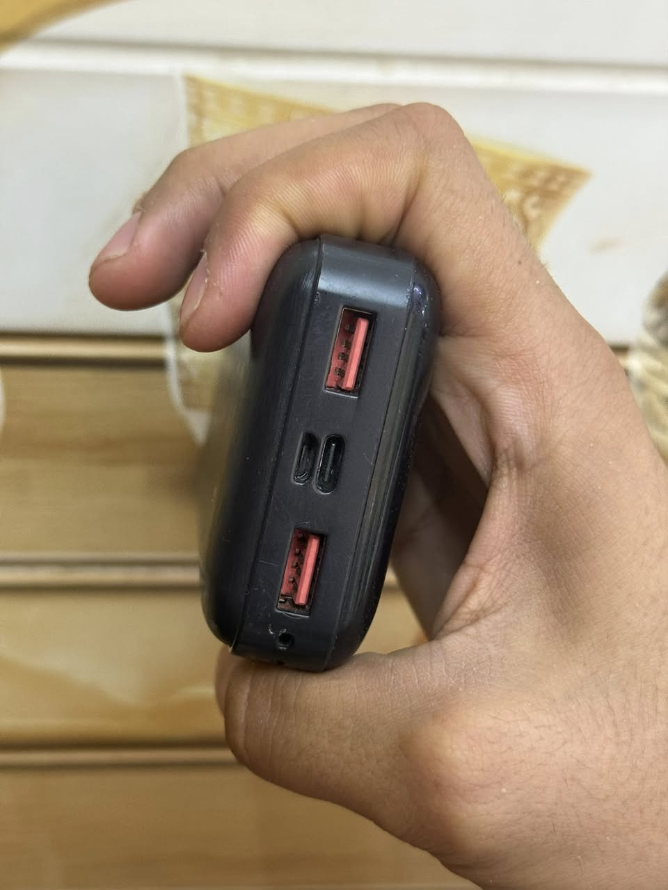 باور بنك ٢٧ الف ملي امبير حقيقي -يشحن ٢٢.٧ واط كلششش نضيف ويشحن الجهاز ٥ مرات وبي ٤ منافذ شحن 

للاستفسار 

*********** واتساب
